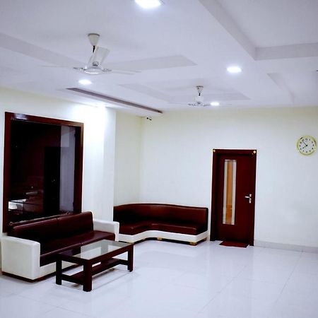 Hotel Rk Residency Satna Екстериор снимка
