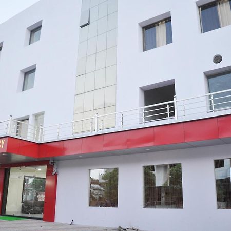 Hotel Rk Residency Satna Екстериор снимка
