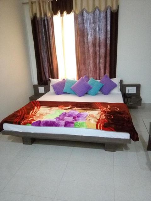 Hotel Rk Residency Satna Екстериор снимка