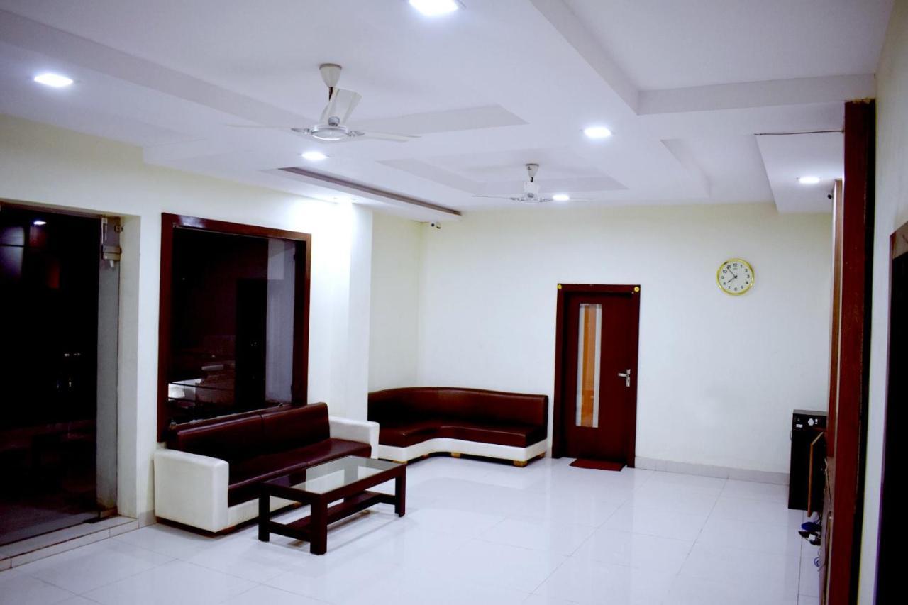 Hotel Rk Residency Satna Екстериор снимка